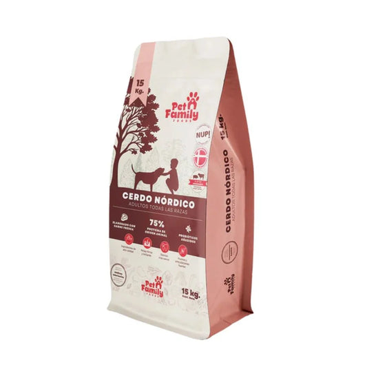 Alimento Pet Family Cerdo Nórdico 15 kg para perros adultos de todas las razas